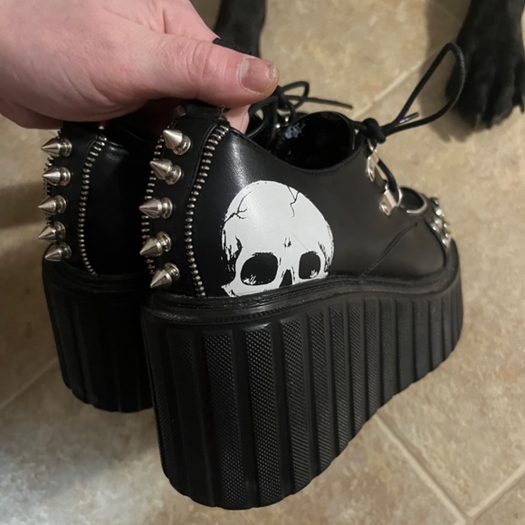 Size 10 Lamoda skull platform creeper shoes - Picture 4 of 5